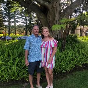 Meet your Posher, Leslie